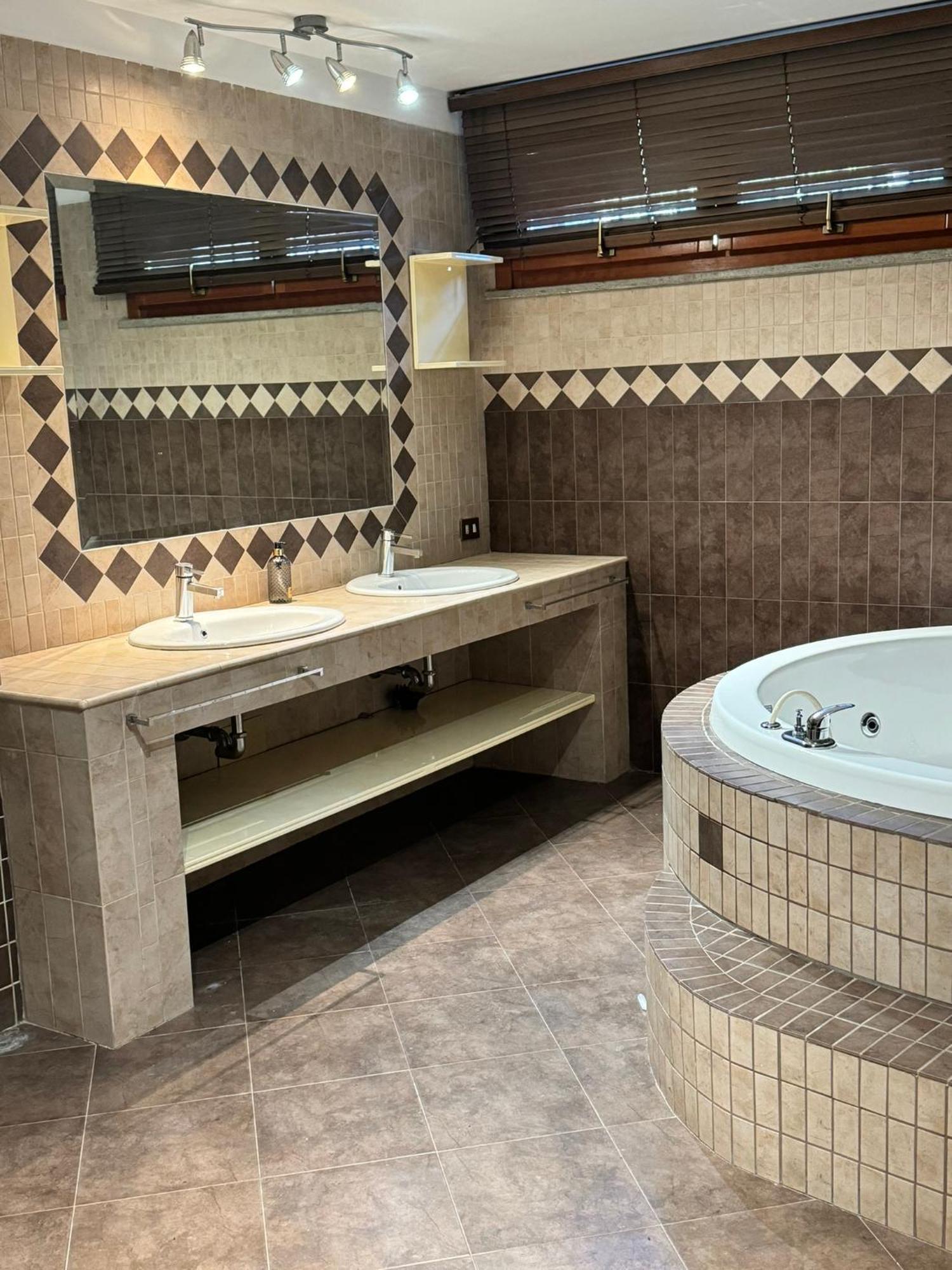 Dolcevita Eur2 Luxury Apartament Rom Exteriör bild